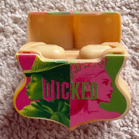 Wicked Wireless Earbuds W/charging Case - Picture 2 of 7